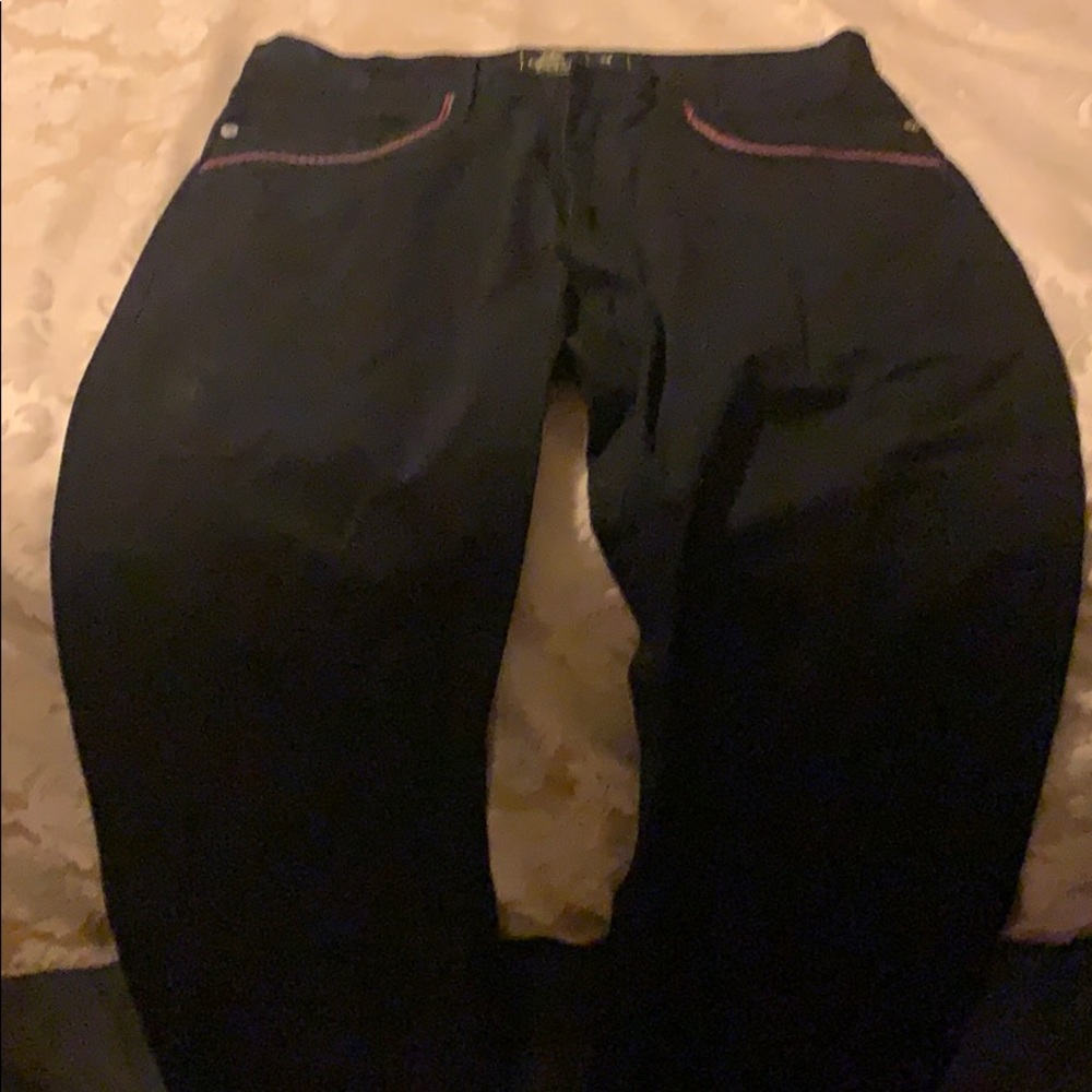 Akademiks jeans